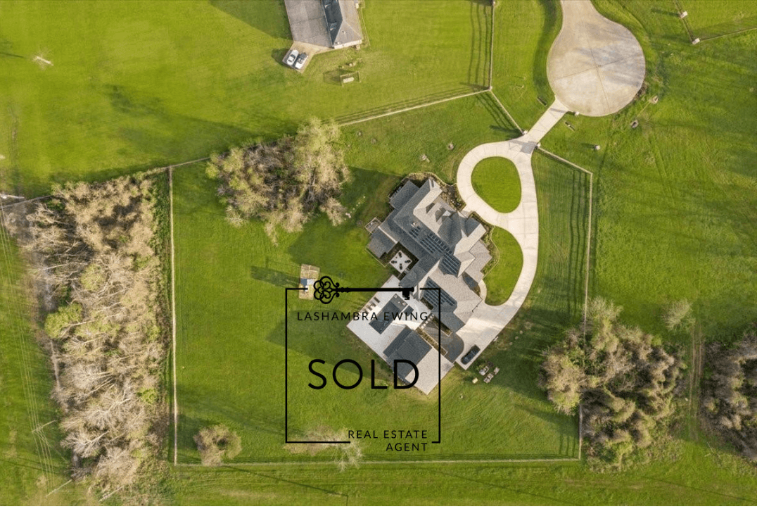 aerial view of acreage property near Houston